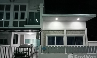 出售 2 卧室 联排别墅 在 Mueang Chon Buri, Chon Buri
