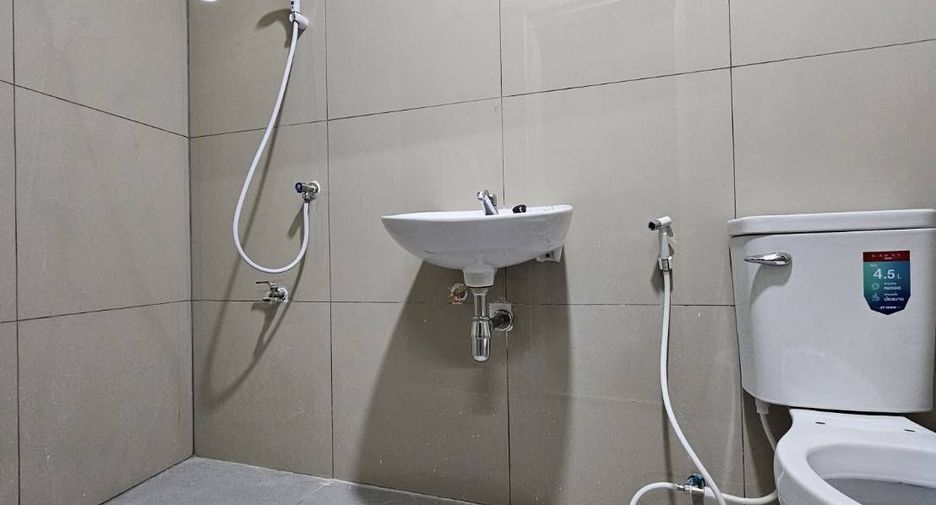Gewerbefläche zum Kauf mit 6 Zimmer in Bang Kho Laem, Bangkok
