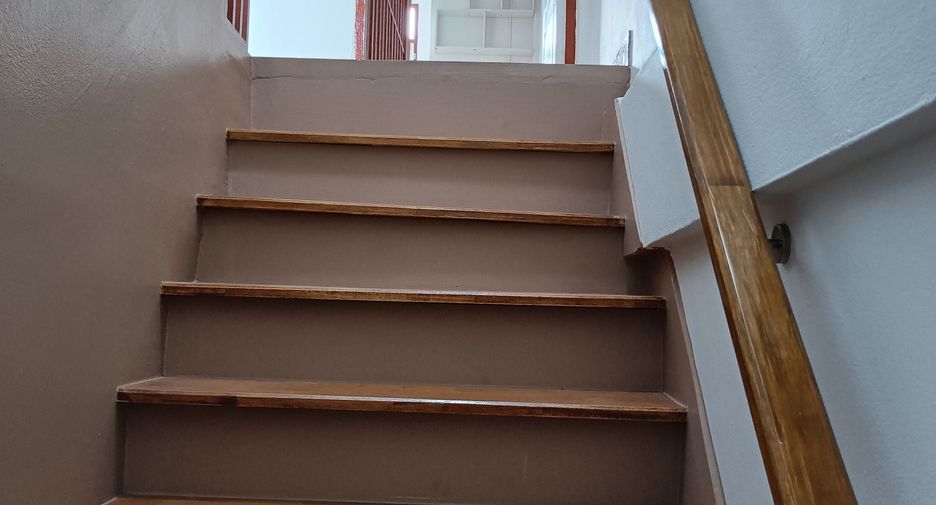 For sale 4 bedrooms townhouse in Khlong Sam Wa, Bangkok