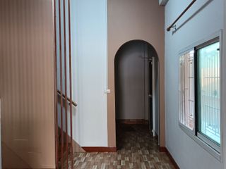 出售 4 卧室 联排别墅 在 Khlong Sam Wa, 曼谷