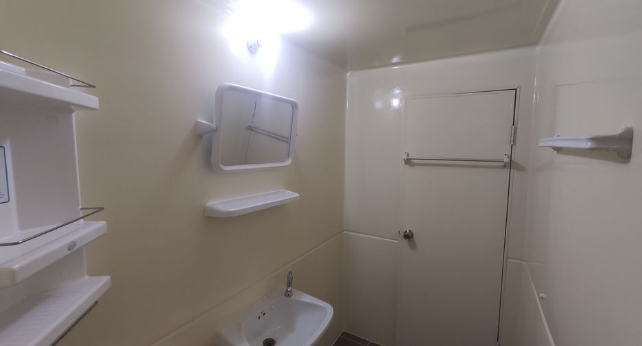 For rent 2 bedrooms condo in Pak Kret, Nonthaburi