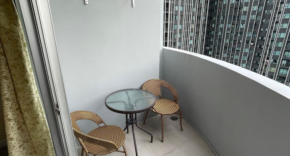 For sale 2 bedrooms condo in Watthana, Bangkok