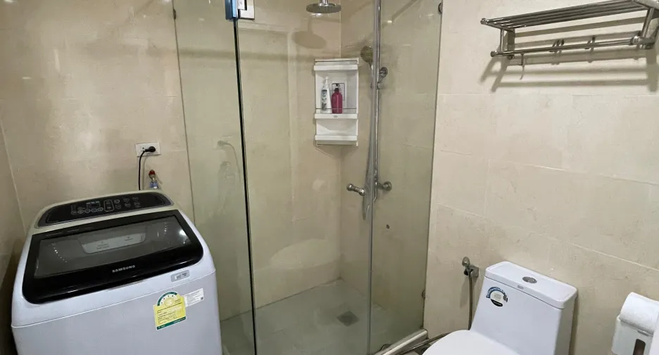 For sale 2 bedrooms condo in Watthana, Bangkok