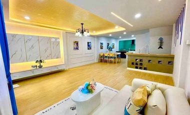 For sale 3 bedrooms house in Khlong Sam Wa, Bangkok
