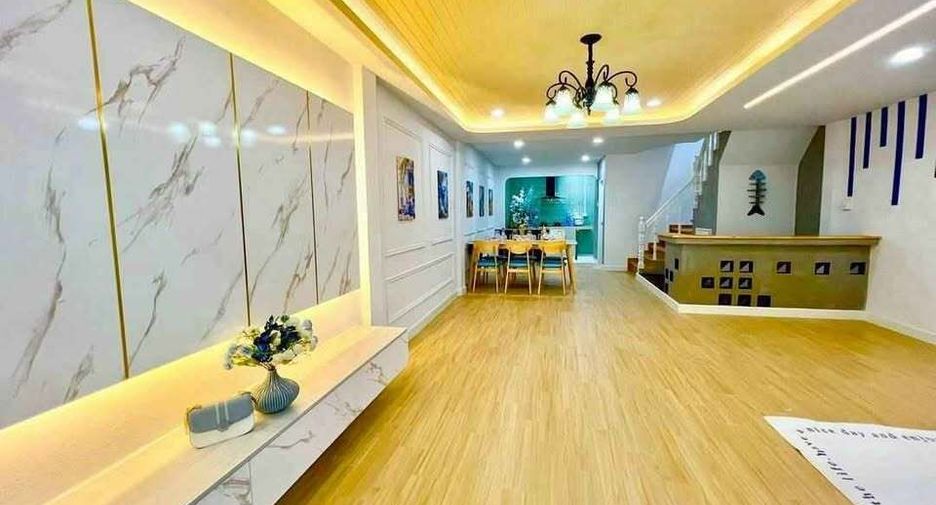 Casa en venta de 3 habitaciones en Khlong Sam Wa, Bangkok