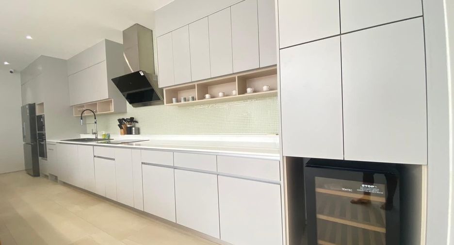 For rent 3 bedrooms villa in Thalang, Phuket