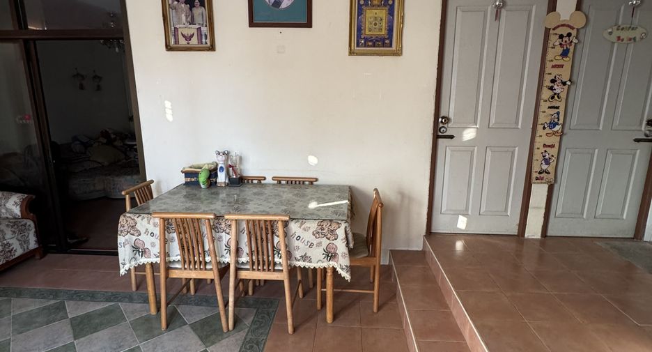 For sale 3 ベッドルーム house in Mueang Chon Buri, Chonburi