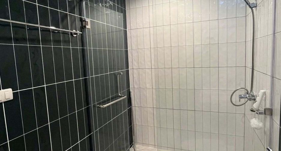 For sale and for rent 1 bed condo in Watthana, Bangkok