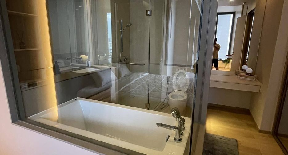 For sale and for rent 1 bed condo in Watthana, Bangkok
