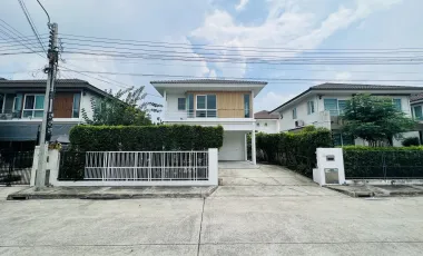 For sale 3 bedrooms house in Bang Bo, Samut Prakan