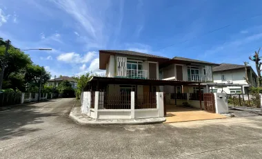 À louer 3 chambres maison à Mueang Phuket, Phuket