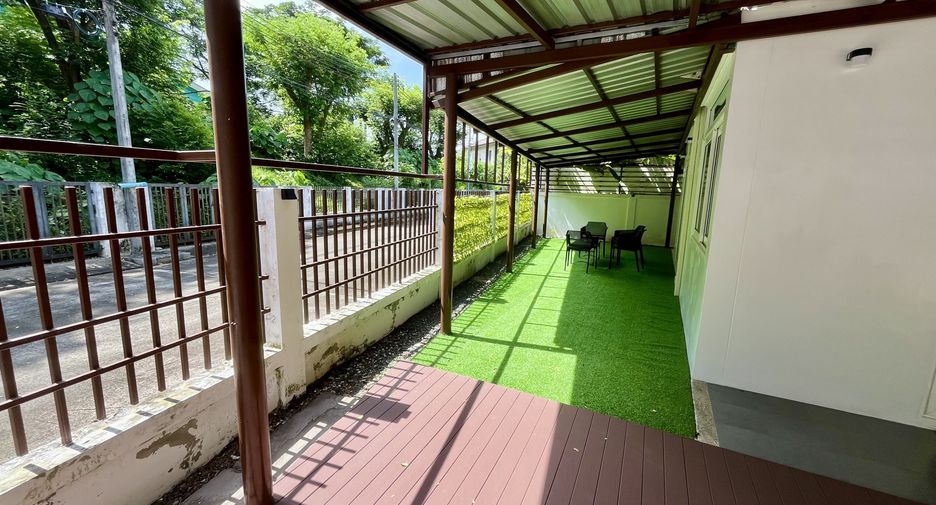 For rent 3 bedrooms house in Mueang Phuket, Phuket