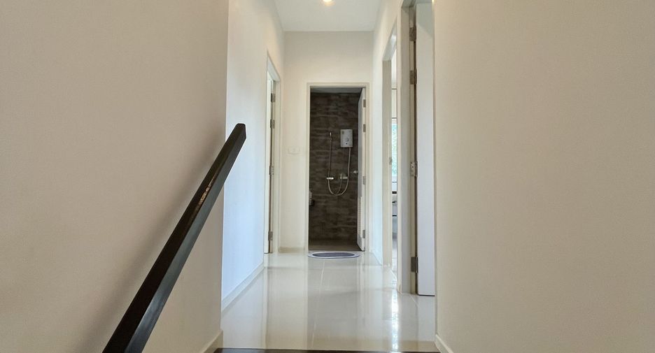 For rent 3 bedrooms house in Mueang Phuket, Phuket