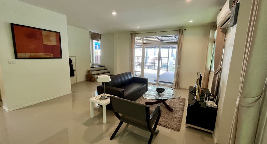 For rent 3 bedrooms house in Mueang Phuket, Phuket