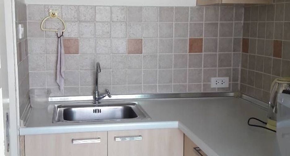 For sale studio condo in Phaya Thai, Bangkok