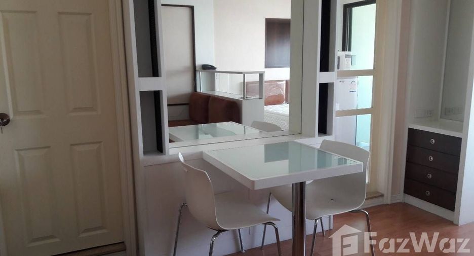 For sale studio condo in Phaya Thai, Bangkok