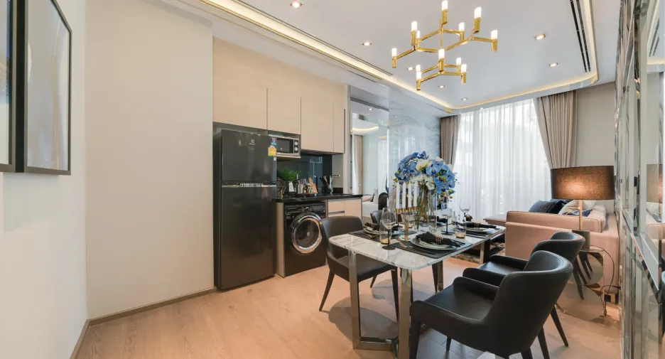 For sale 1 bed condo in Khlong Toei, Bangkok