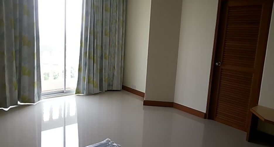 For sale 2 bedrooms condo in Mueang Rayong, Rayong