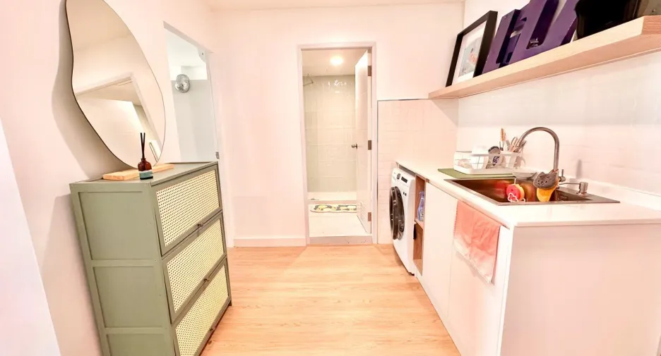 For sale 1 bed condo in Watthana, Bangkok