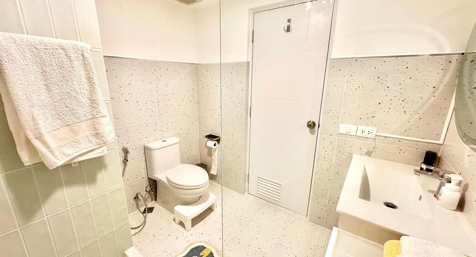 For sale 1 bed condo in Watthana, Bangkok