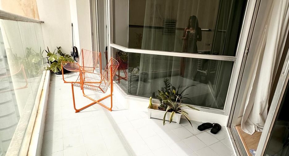 For sale 1 bed condo in Watthana, Bangkok