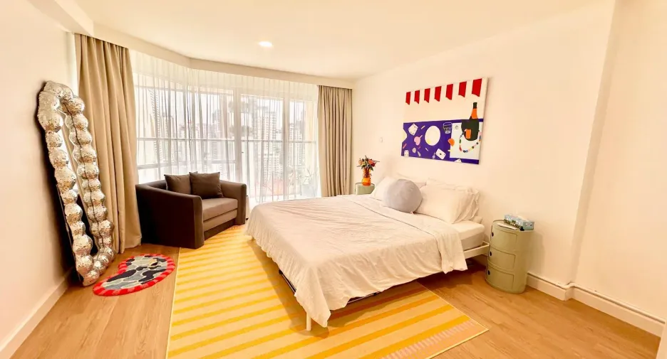 For sale 1 bed condo in Watthana, Bangkok