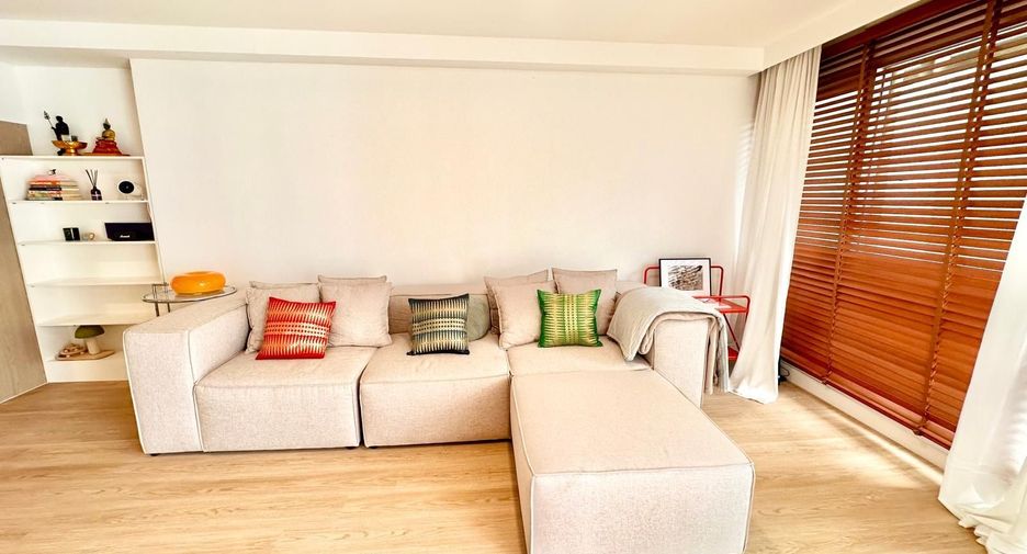 For sale 1 bed condo in Watthana, Bangkok