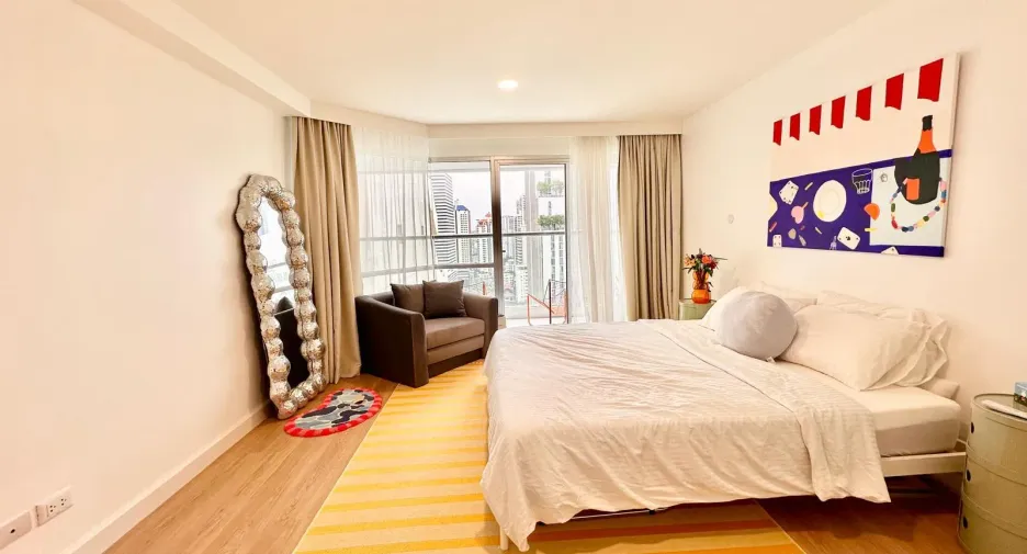 For sale 1 bed condo in Watthana, Bangkok