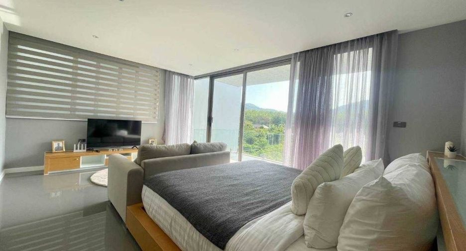 For rent 3 bedrooms villa in Mueang Phuket, Phuket