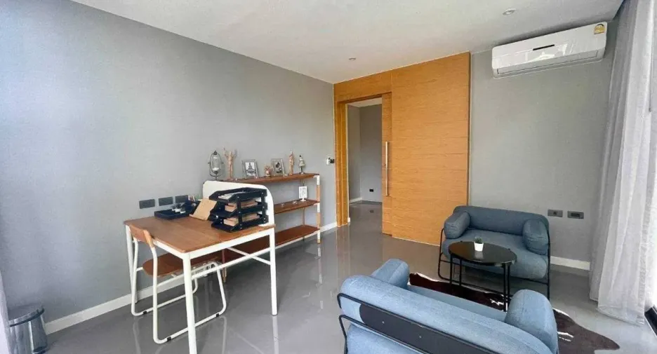 For rent 3 bedrooms villa in Mueang Phuket, Phuket