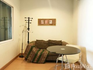À vendre 1 chambre condo à Huai Khwang, Bangkok