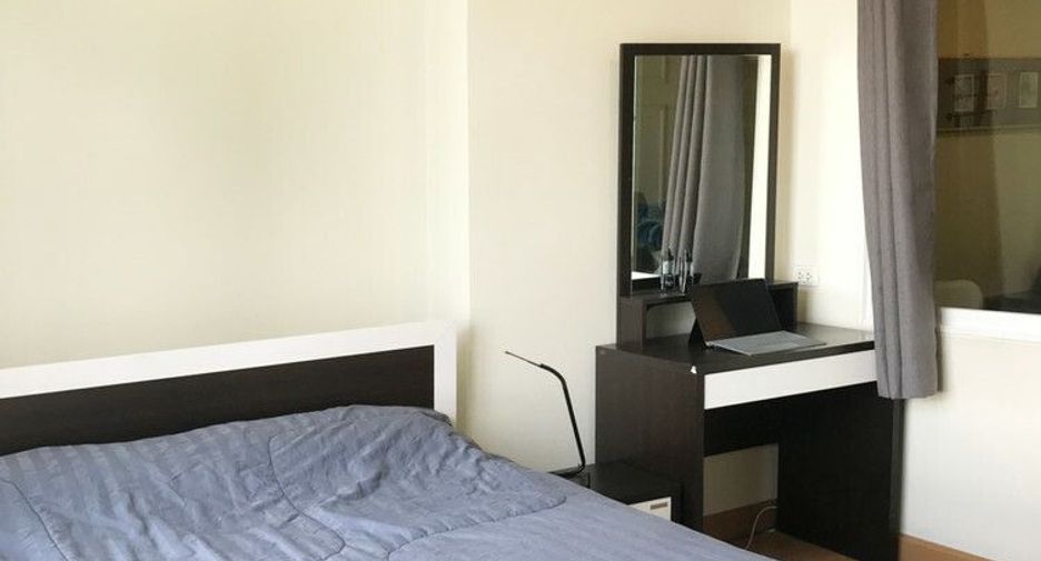 For sale 1 bed condo in Huai Khwang, Bangkok