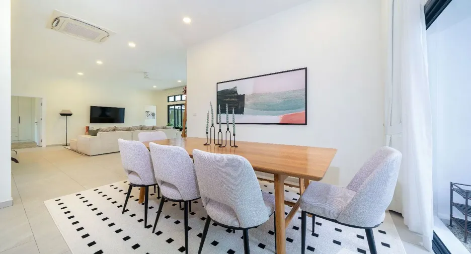 For rent 5 bedrooms villa in Thalang, Phuket