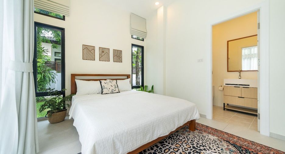 For rent 5 bedrooms villa in Thalang, Phuket