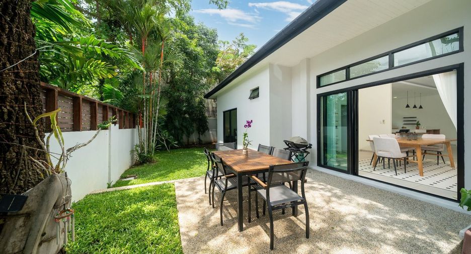For rent 5 bedrooms villa in Thalang, Phuket