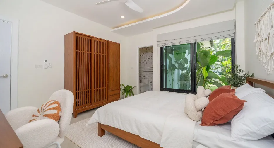 For rent 5 bedrooms villa in Thalang, Phuket