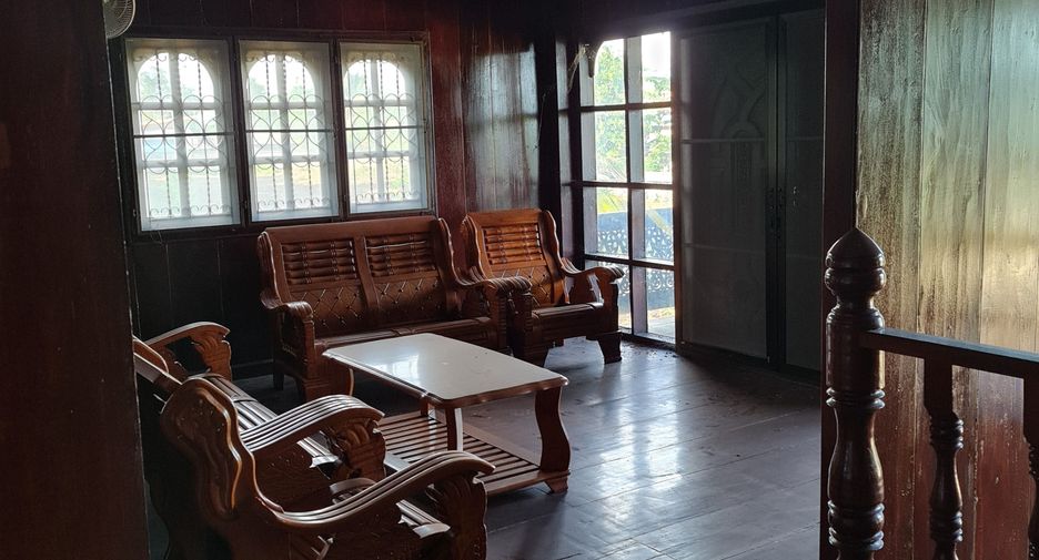 For rent 3 bedrooms villa in Mueang Chiang Rai, Chiang Rai
