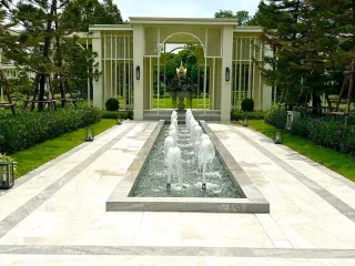 Casa en venta de 5 habitaciones en Lat Krabang, Bangkok