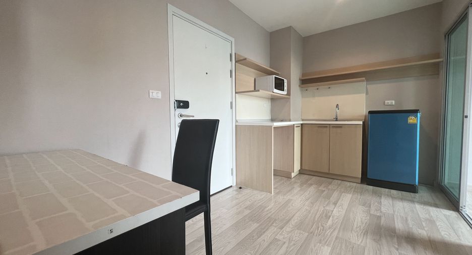 Condo en venta de 2 habitaciones en Lat Phrao, Bangkok