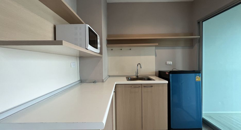 Condo en venta de 2 habitaciones en Lat Phrao, Bangkok