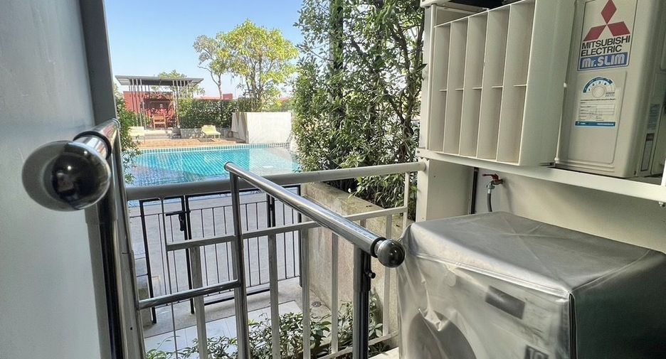 For sale 1 bed condo in Mueang Udon Thani, Udon Thani