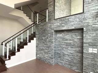 For sale 5 bedrooms house in Lat Phrao, Bangkok