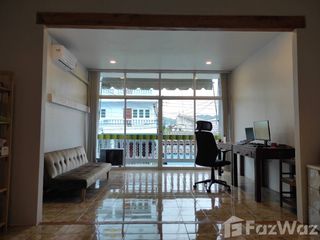 For sale 2 bedrooms townhouse in Mueang Kanchanaburi, Kanchanaburi