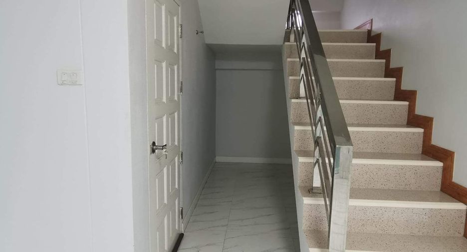 Haus zum Kauf mit 4 Zimmer in Mueang Roi Et, Roi Et