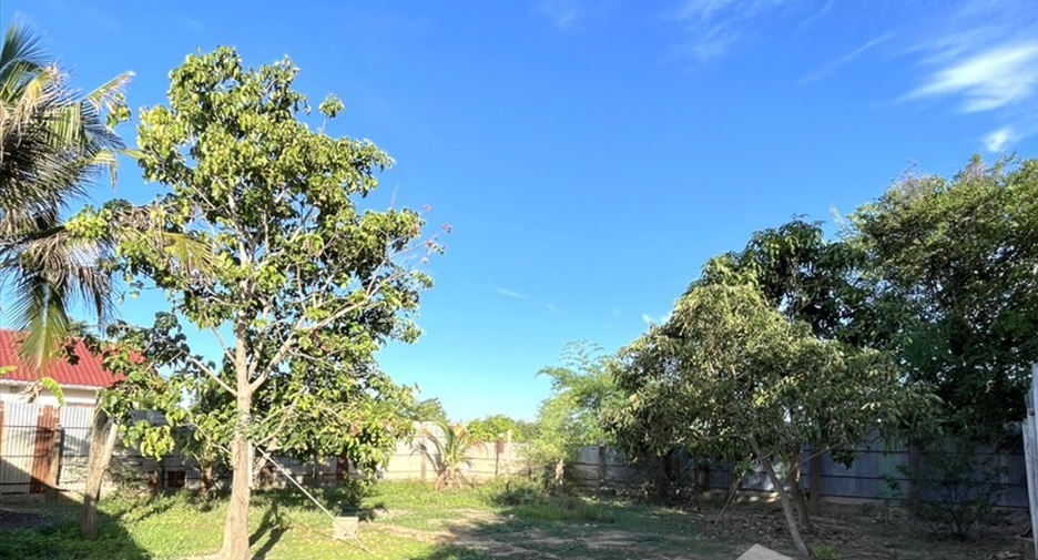 For sale 2 bedrooms house in Mueang Kamphaeng Phet, Kamphaeng Phet