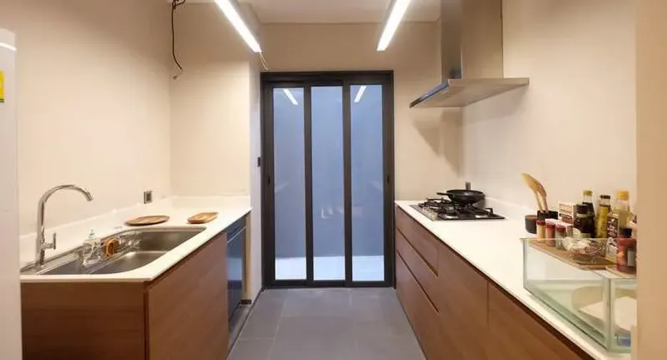 Casa en venta de 4 habitaciones en Prawet, Bangkok