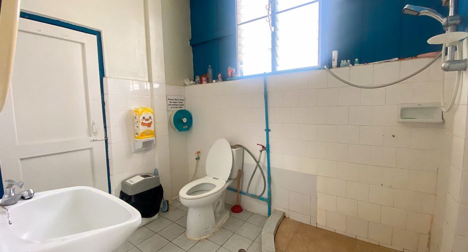 For sale 3 bedrooms house in Mueang Prachuap Khiri Khan, Prachuap Khiri Khan