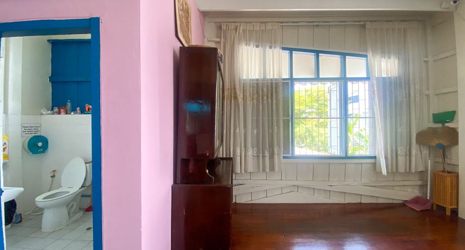 For sale 3 bedrooms house in Mueang Prachuap Khiri Khan, Prachuap Khiri Khan
