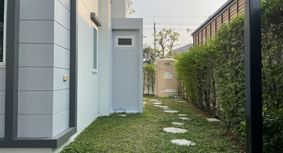 For rent 4 ベッドルーム house in Lam Luk Ka, Pathum Thani