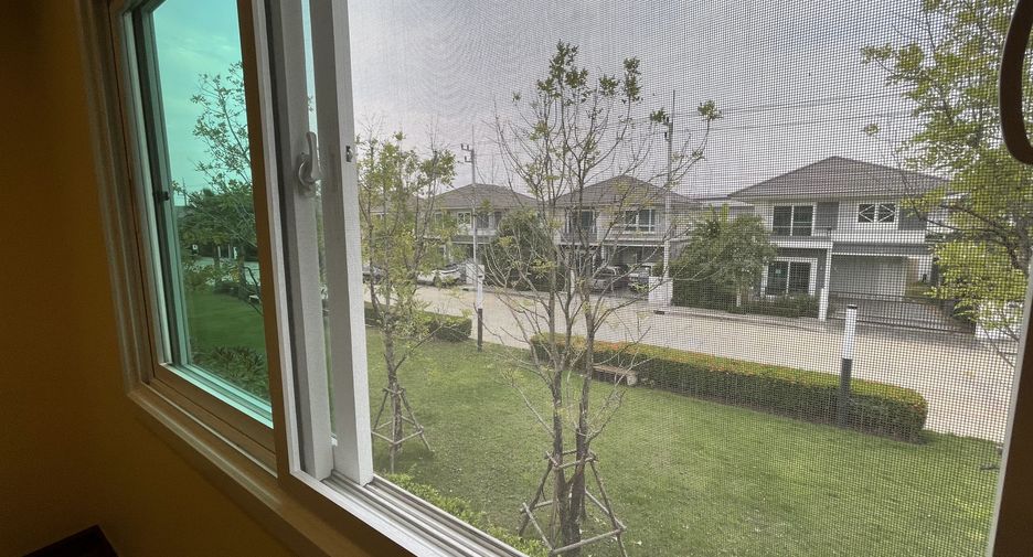 For rent 4 ベッドルーム house in Lam Luk Ka, Pathum Thani